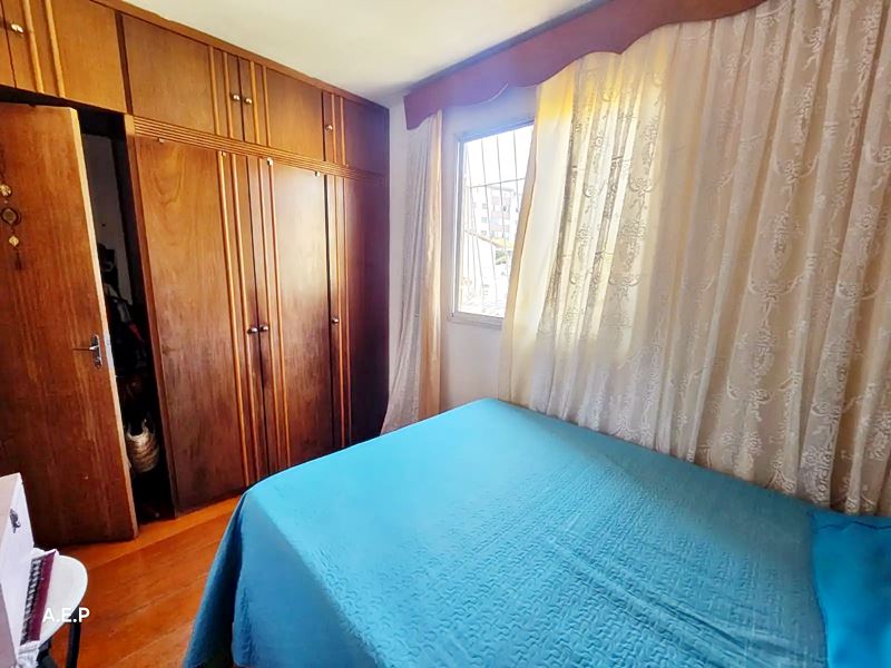 Apartamento à venda com 3 quartos, 70m² - Foto 2