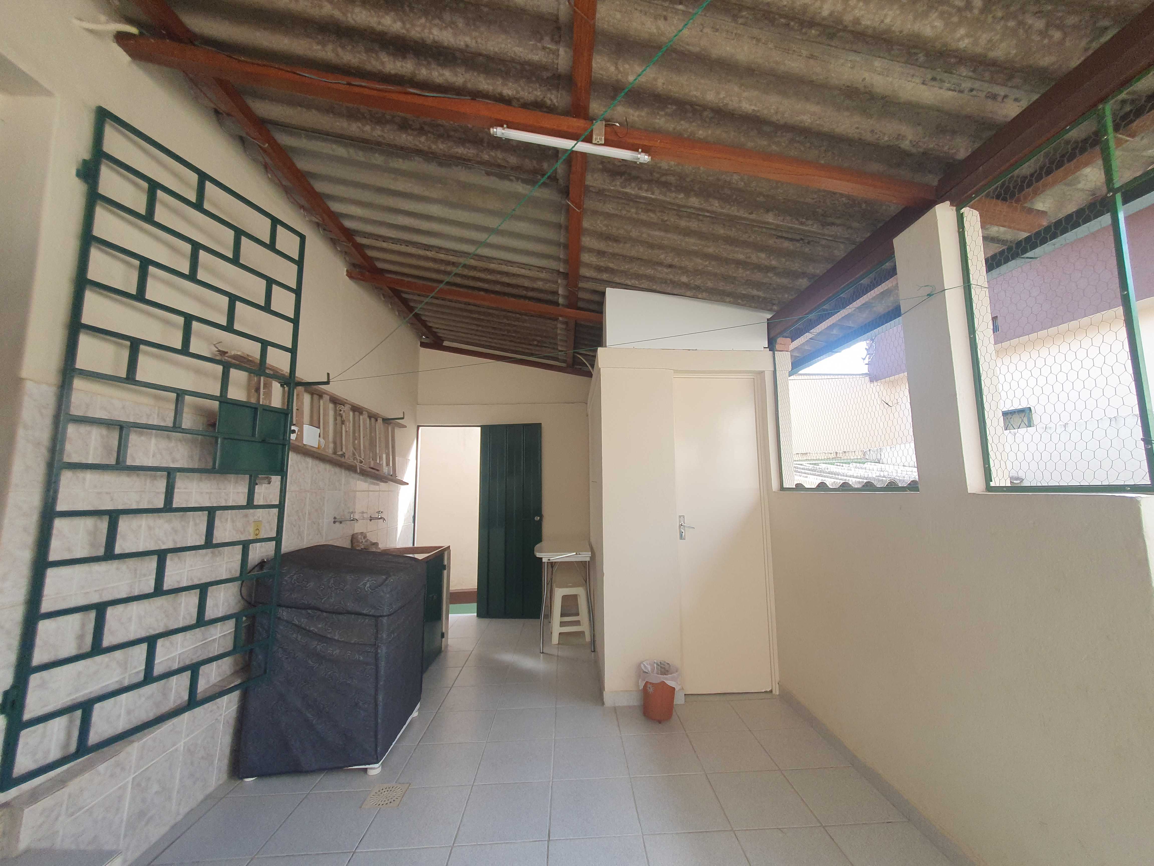 Casa à venda com 4 quartos, 233m² - Foto 16