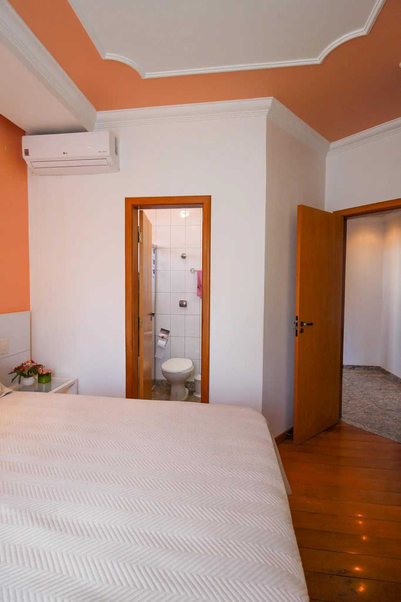 Apartamento à venda com 3 quartos, 96m² - Foto 4