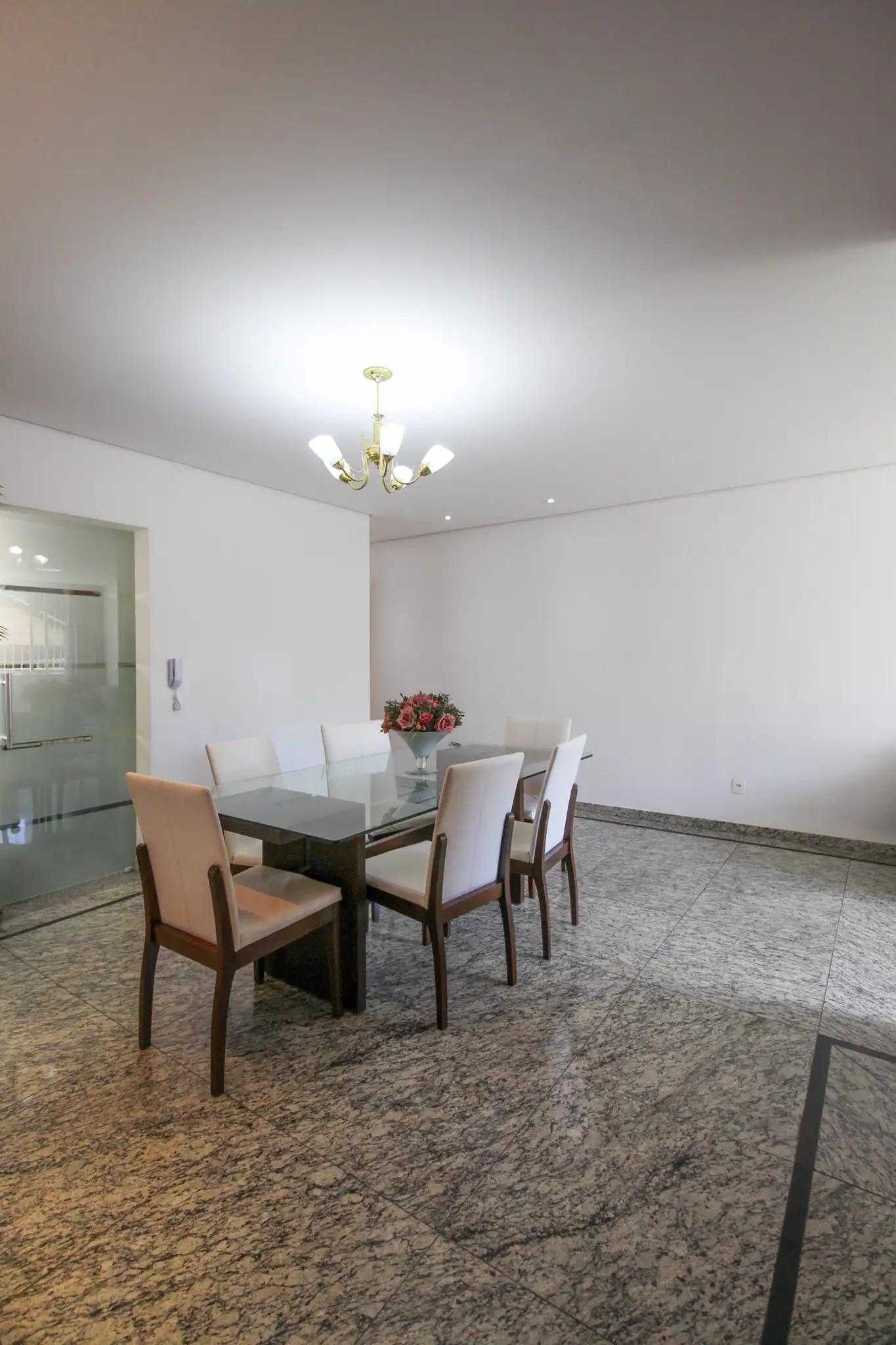 Apartamento à venda com 3 quartos, 96m² - Foto 2