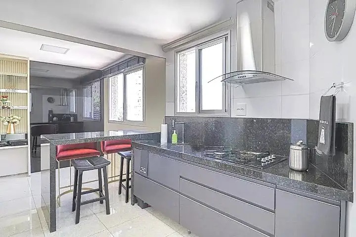 Apartamento à venda com 2 quartos, 59m² - Foto 2