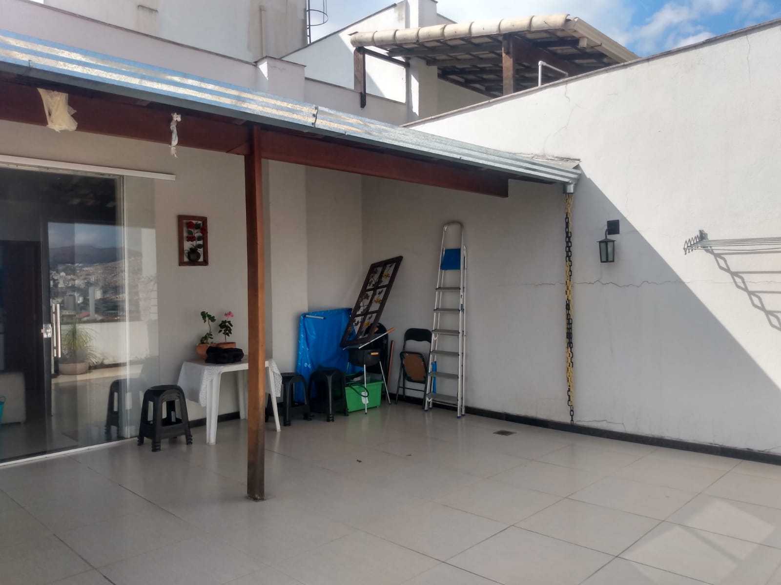 Cobertura à venda com 3 quartos, 154m² - Foto 2