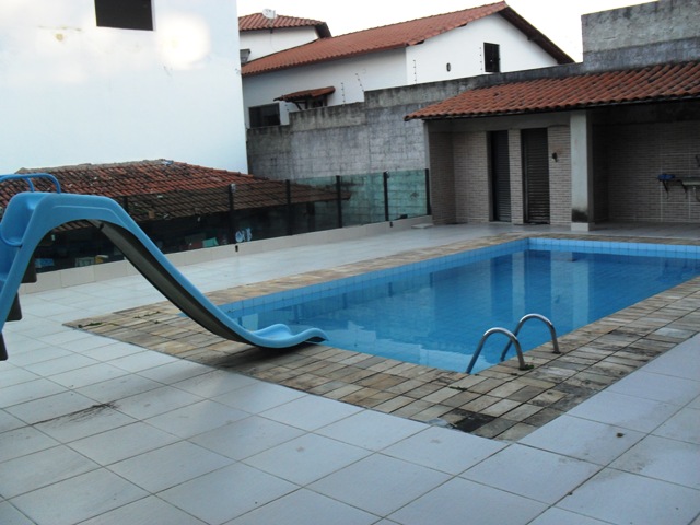 Casa à venda com 5 quartos, 320m² - Foto 15