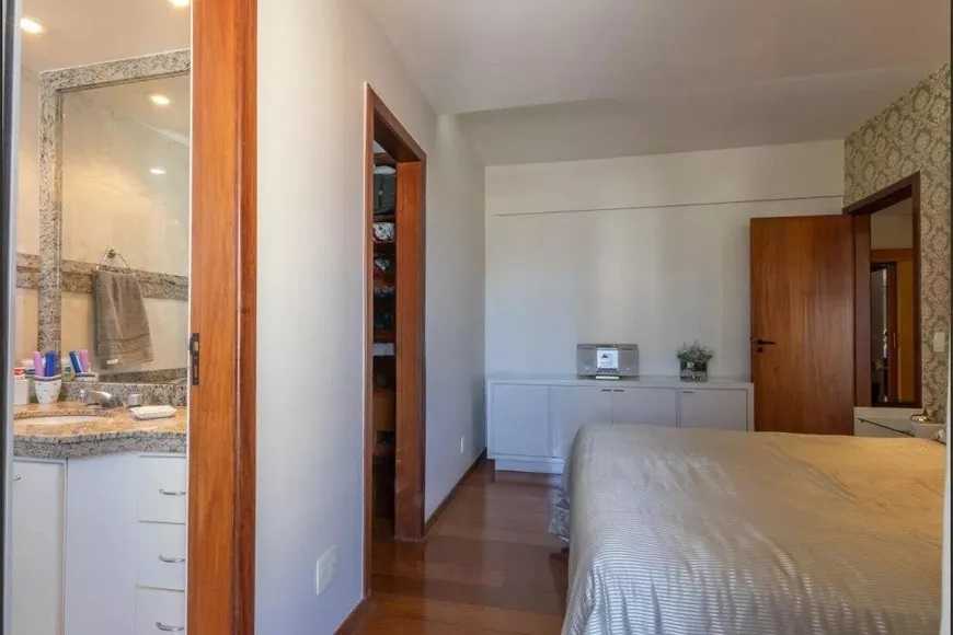 Apartamento à venda com 4 quartos, 146m² - Foto 16