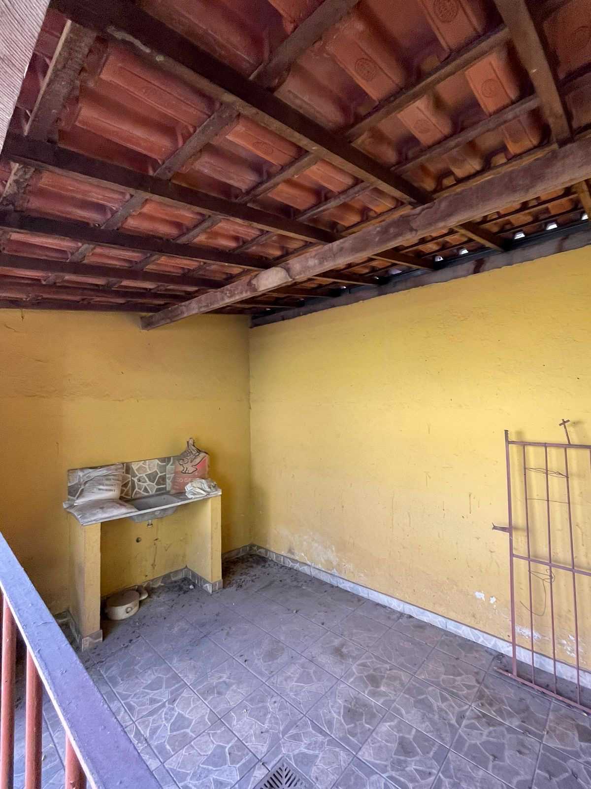 Casa à venda com 3 quartos, 250m² - Foto 9