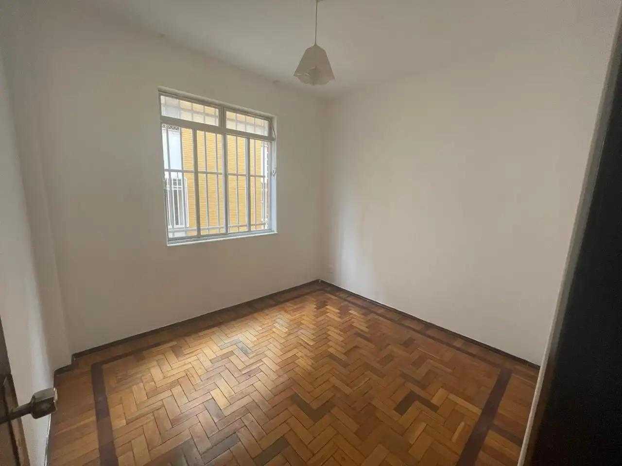 Apartamento à venda com 4 quartos, 150m² - Foto 1