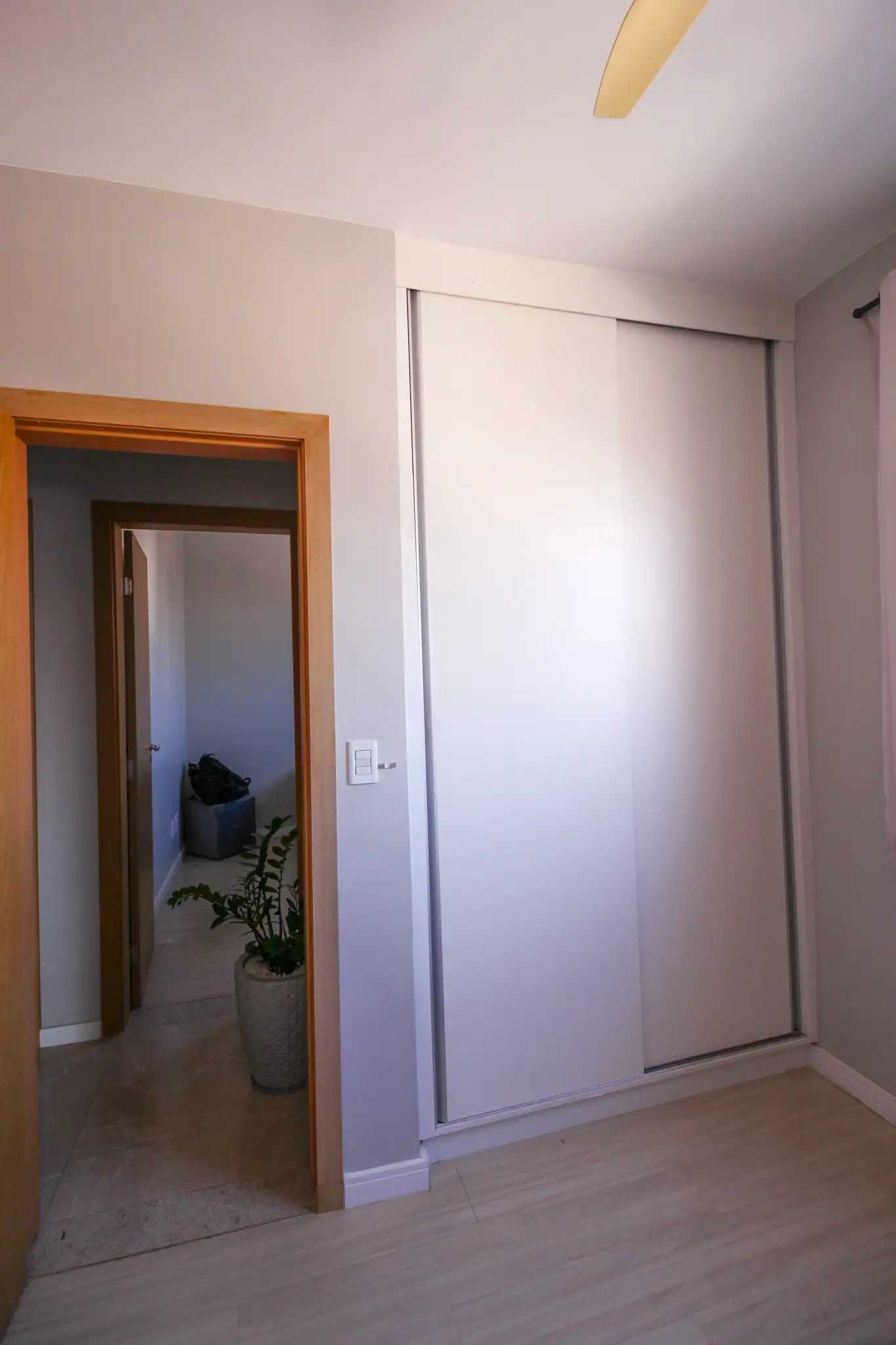 Apartamento à venda com 3 quartos, 75m² - Foto 7