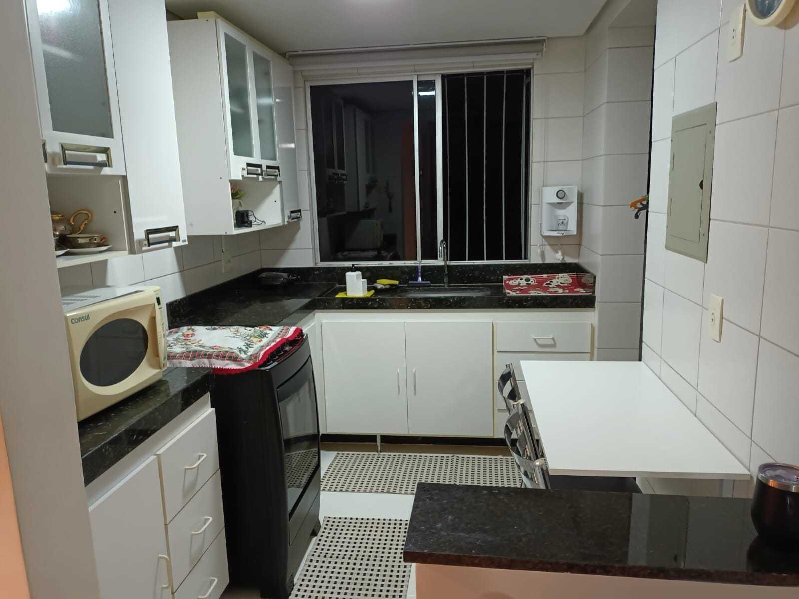 Apartamento à venda com 3 quartos, 81m² - Foto 18