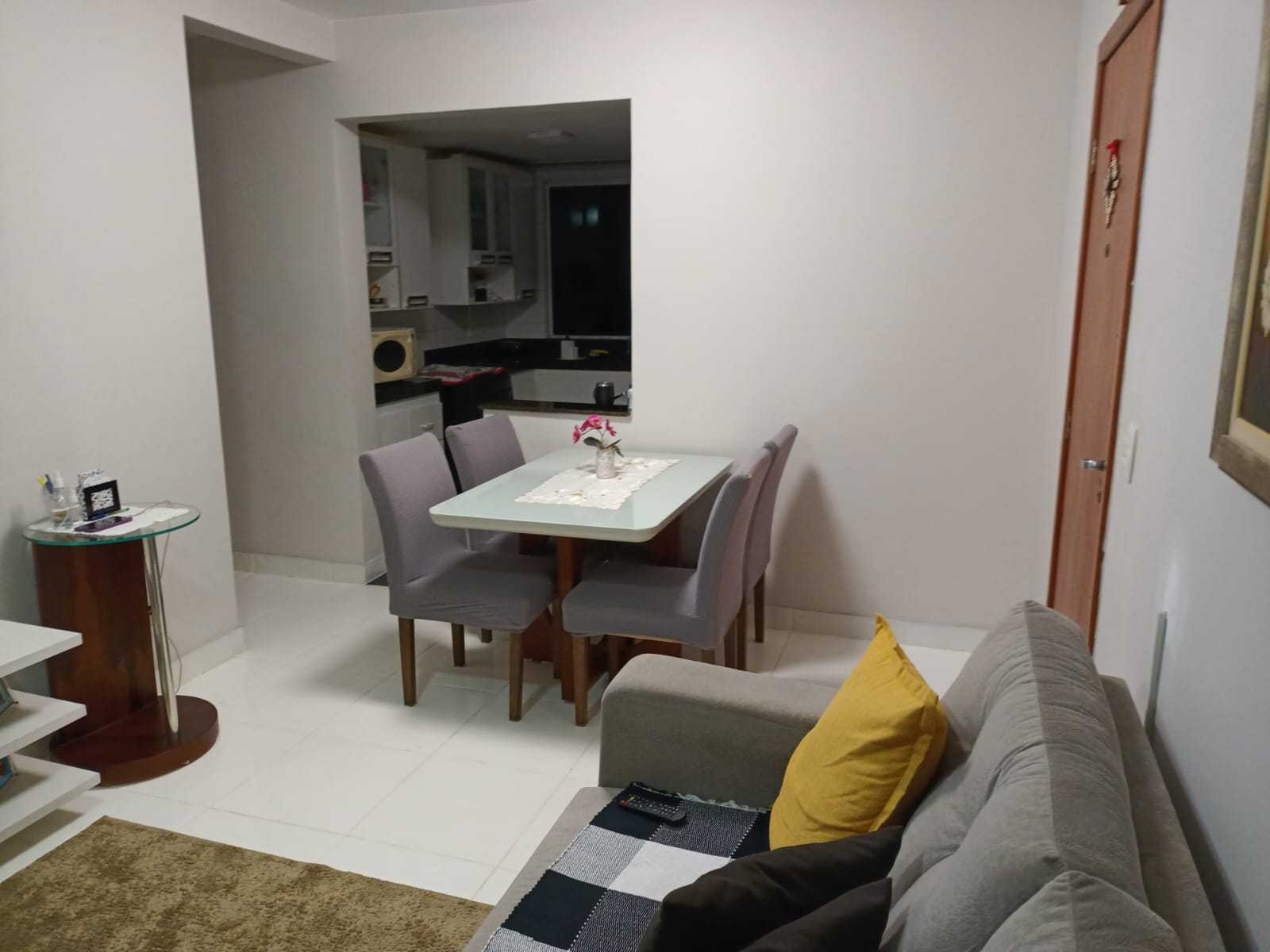 Apartamento à venda com 3 quartos, 81m² - Foto 1