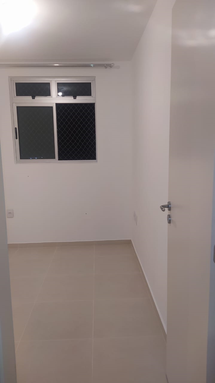 Apartamento para alugar com 3 quartos, 70m² - Foto 10