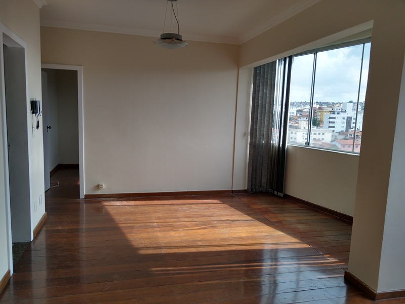 Apartamento, 3 quartos, 105 m² - Foto 2