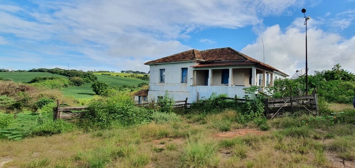 Chácara à venda com 3 quartos, 774400m² - Foto 7