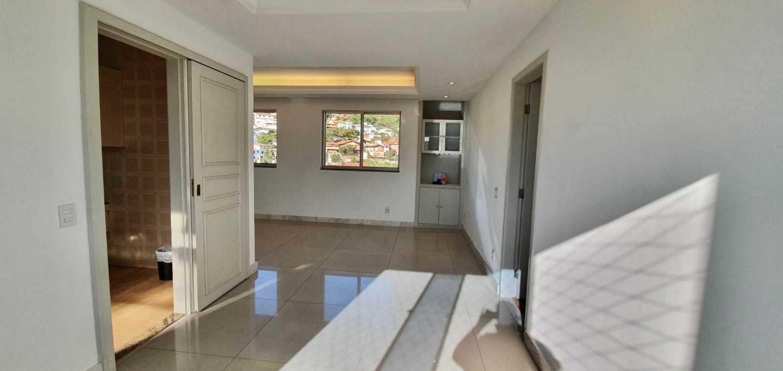 Apartamento à venda com 3 quartos, 103m² - Foto 5