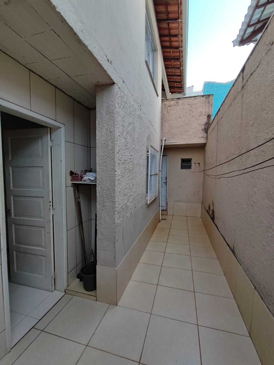 Casa de Condomínio à venda com 4 quartos, 189m² - Foto 23