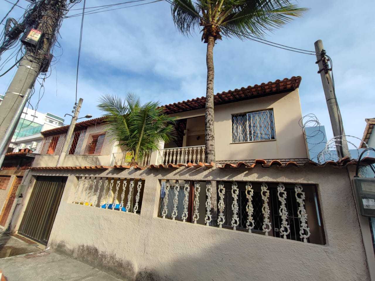 Casa de Condomínio à venda com 4 quartos, 189m² - Foto 1