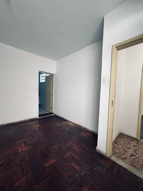 Casa à venda com 3 quartos, 176m² - Foto 8