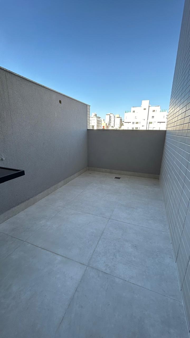 Apartamento à venda com 3 quartos, 145m² - Foto 5