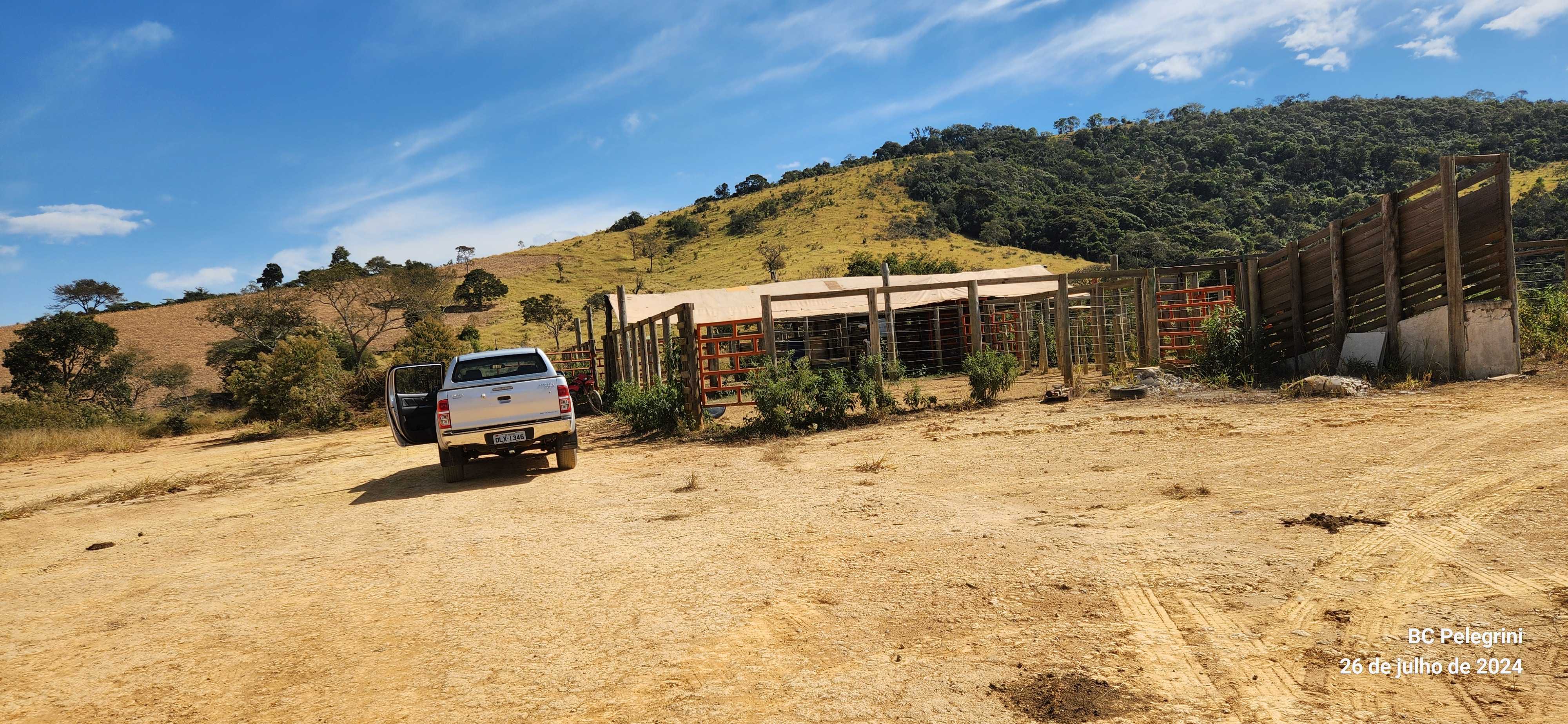 Chácara à venda com 5 quartos, 6000000m² - Foto 13