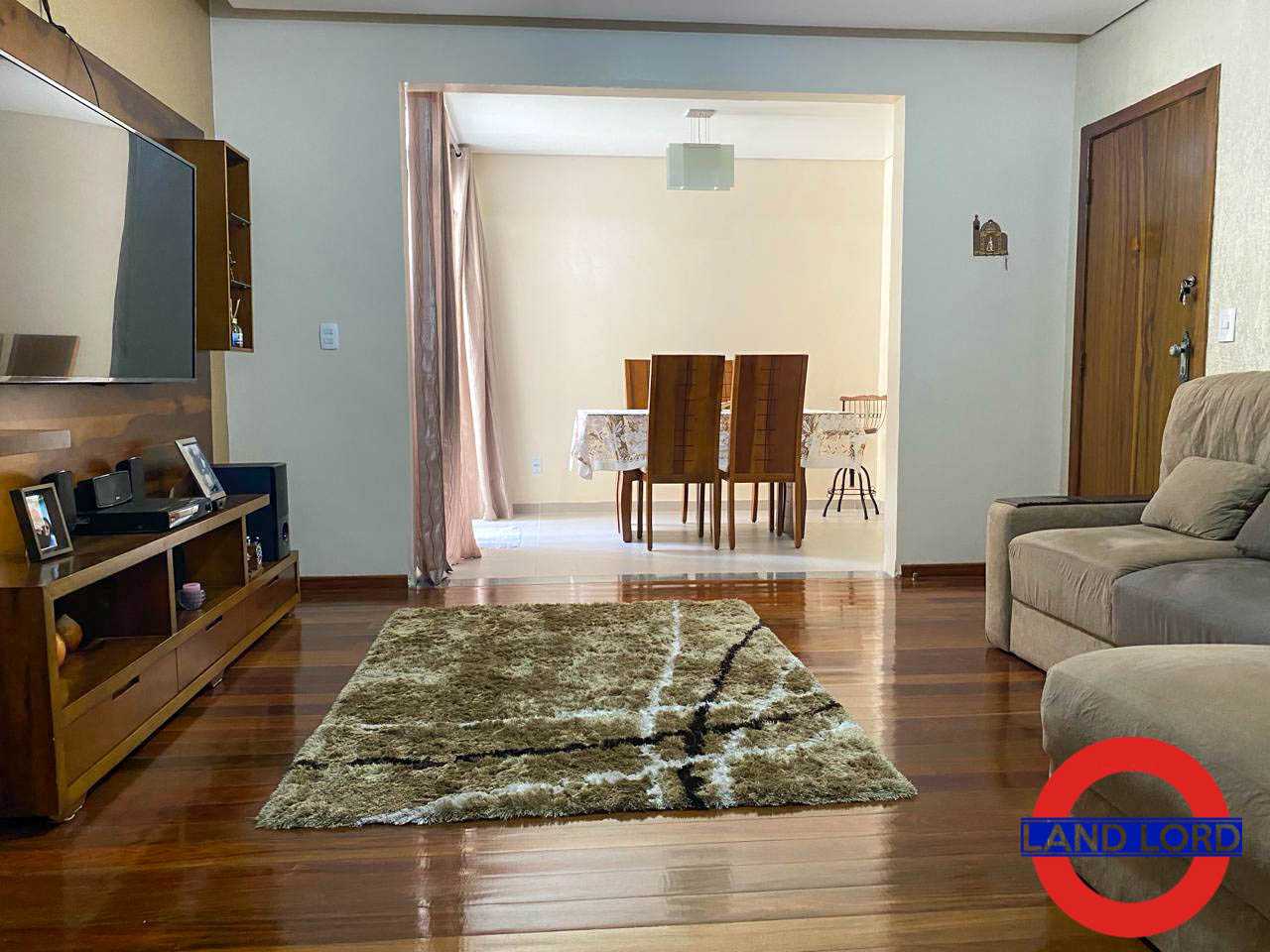 Apartamento à venda com 3 quartos, 158m² - Foto 3