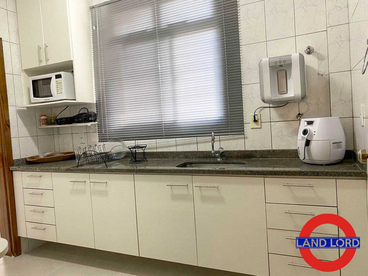 Apartamento à venda com 3 quartos, 158m² - Foto 8