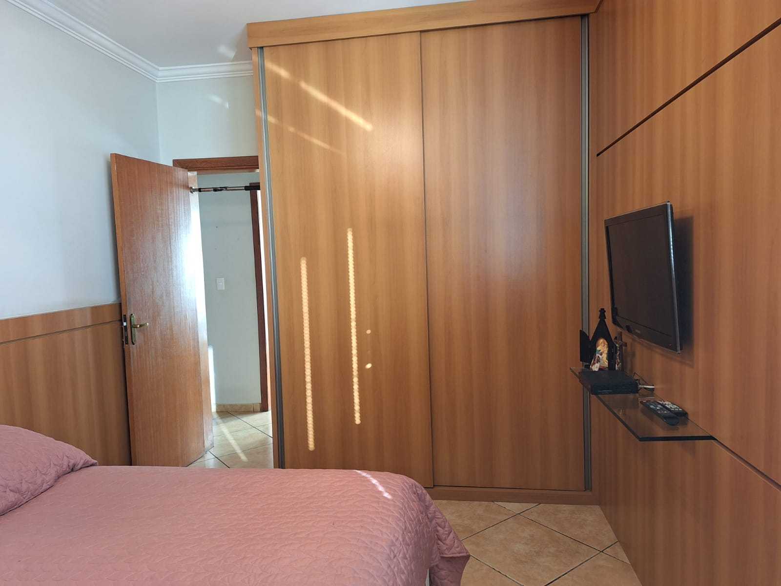 Apartamento à venda com 3 quartos, 114m² - Foto 20