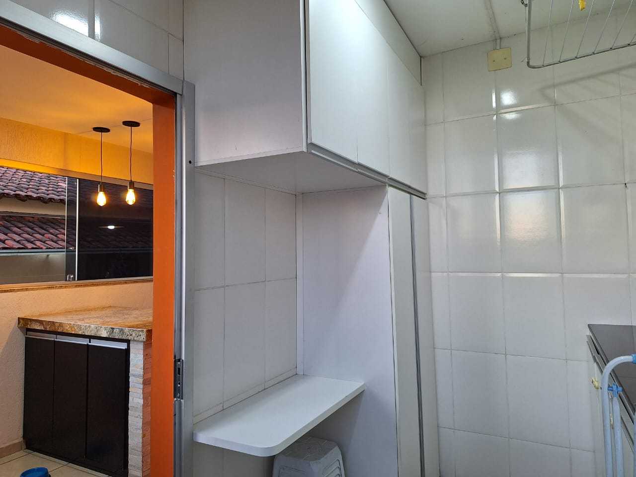 Apartamento à venda com 3 quartos, 114m² - Foto 3