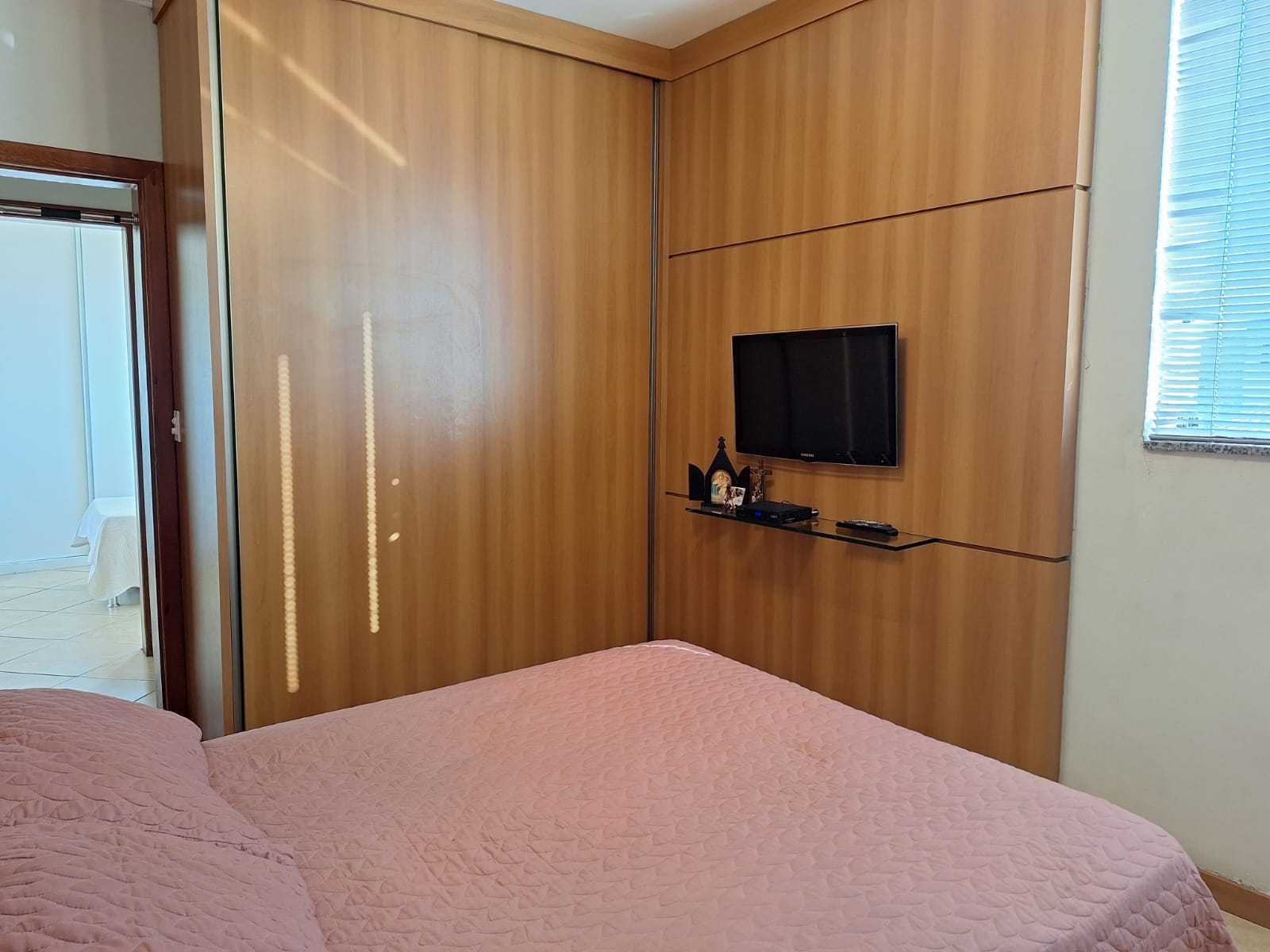 Apartamento à venda com 3 quartos, 114m² - Foto 17