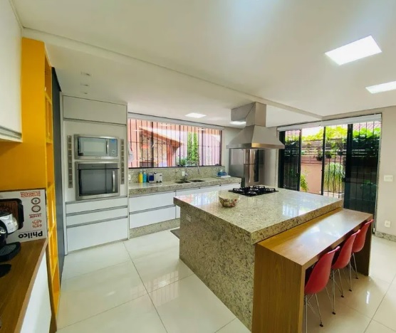 Casa à venda com 3 quartos, 260m² - Foto 19