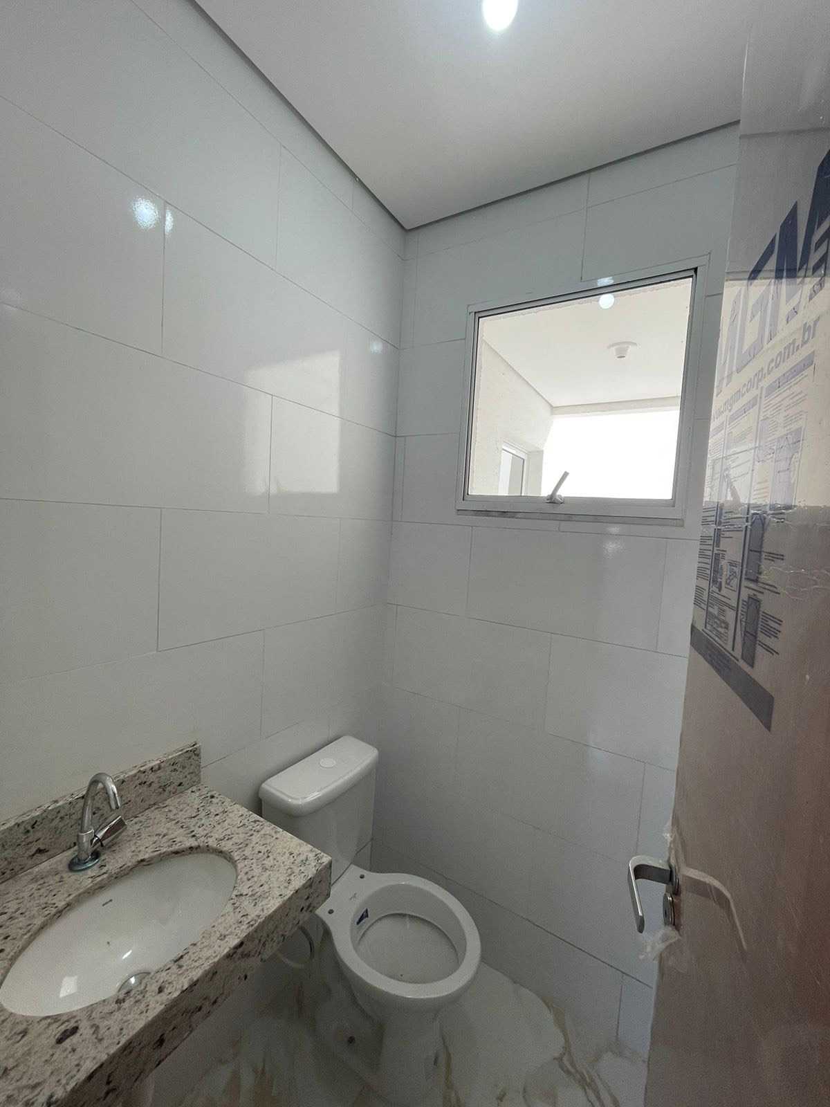 Casa à venda com 2 quartos, 60m² - Foto 8