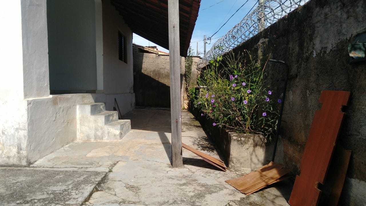 Casa à venda com 3 quartos, 360m² - Foto 5