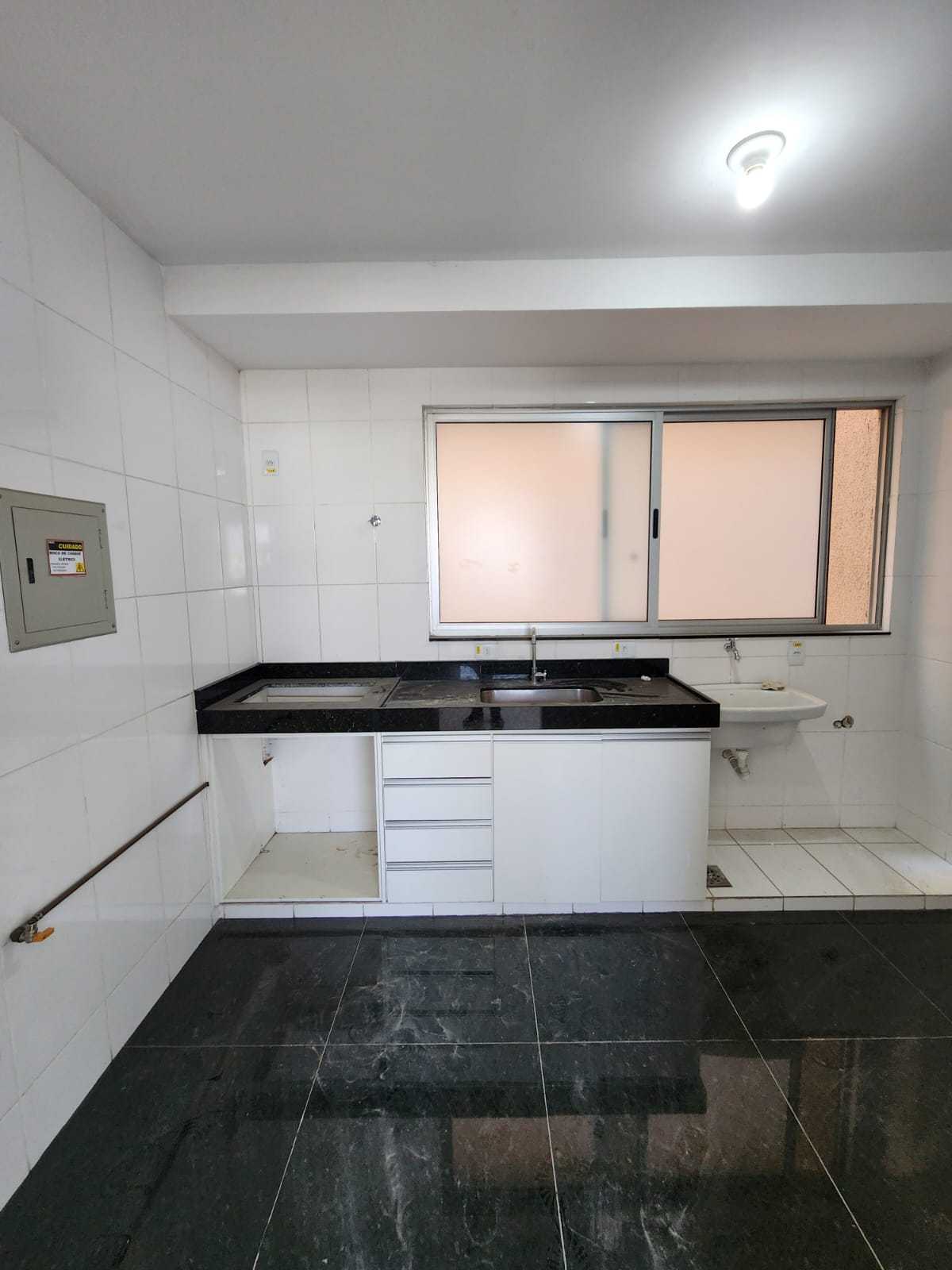 Apartamento à venda com 3 quartos, 88m² - Foto 4