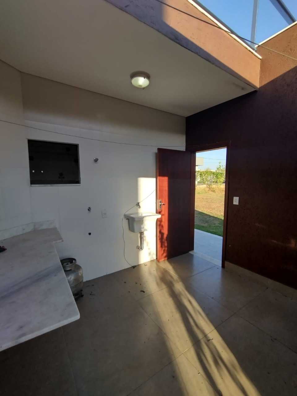 Casa de Condomínio à venda com 3 quartos, 240m² - Foto 16