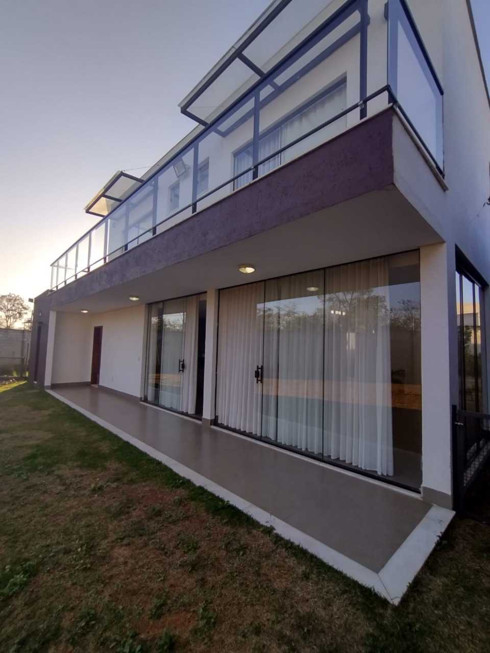 Casa de Condomínio à venda com 3 quartos, 240m² - Foto 13