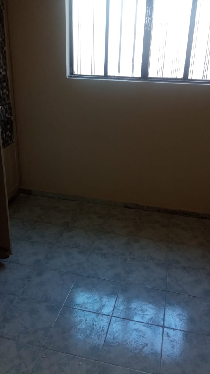 Casa para alugar com 3 quartos, 80m² - Foto 13