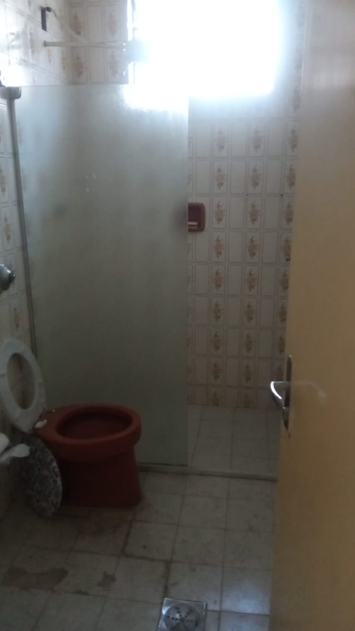 Casa para alugar com 3 quartos, 80m² - Foto 10