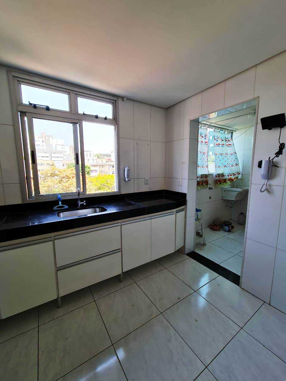 Apartamento para alugar com 3 quartos, 86m² - Foto 17