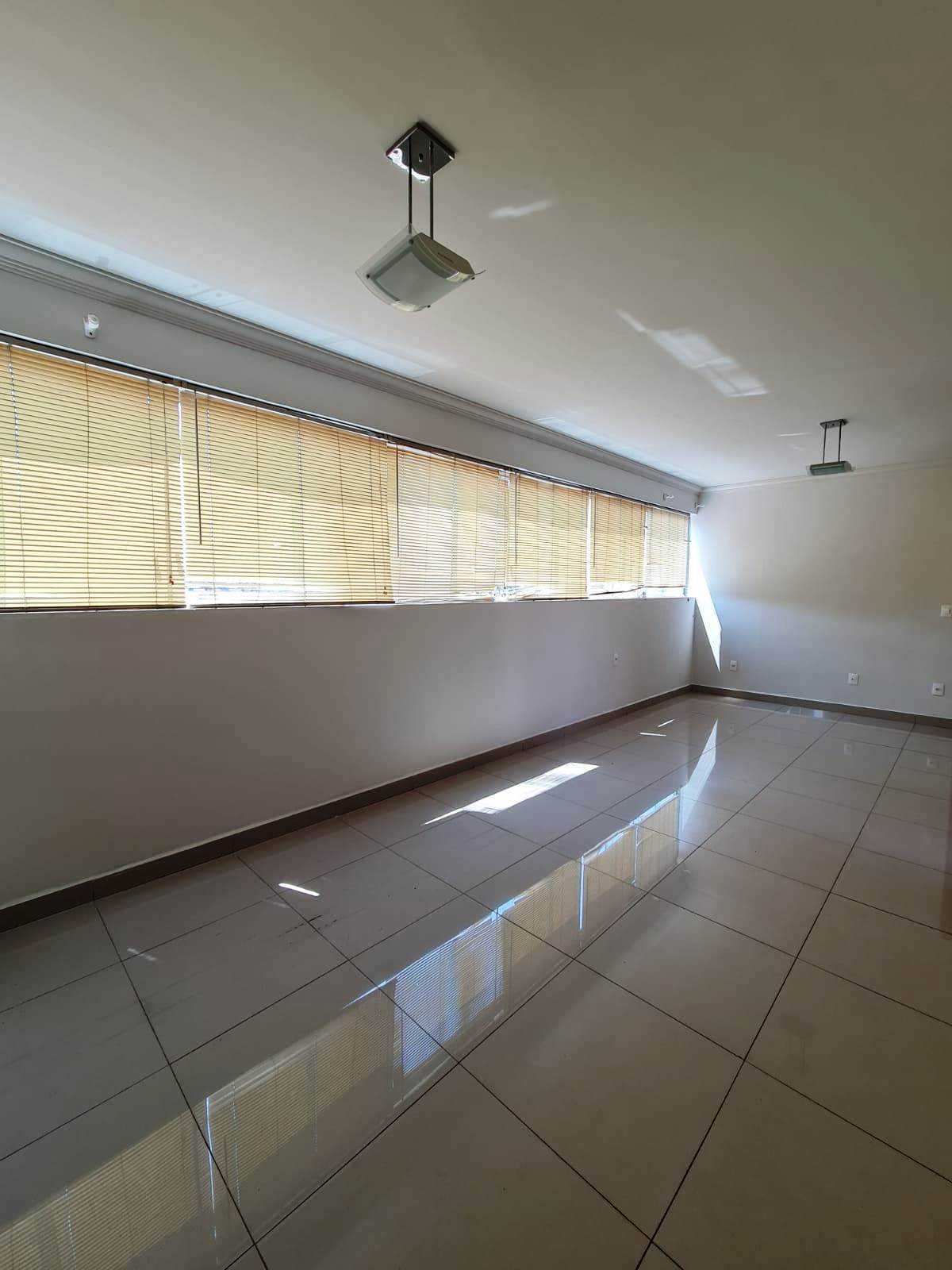 Apartamento para alugar com 3 quartos, 86m² - Foto 2