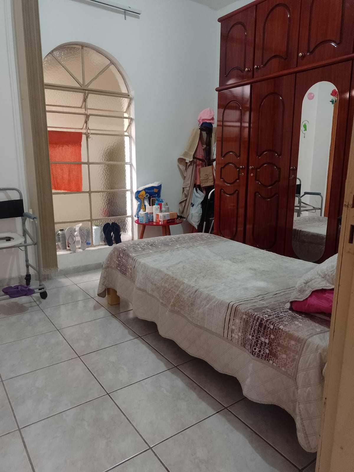 Casa à venda com 5 quartos, 360m² - Foto 18