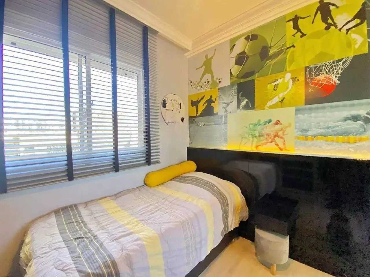 Apartamento à venda com 4 quartos, 156m² - Foto 18