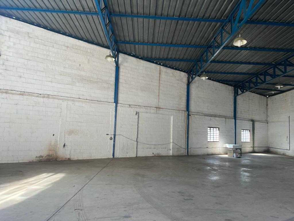 Depósito-Galpão-Armazém para alugar com 1 quarto, 500m² - Foto 13