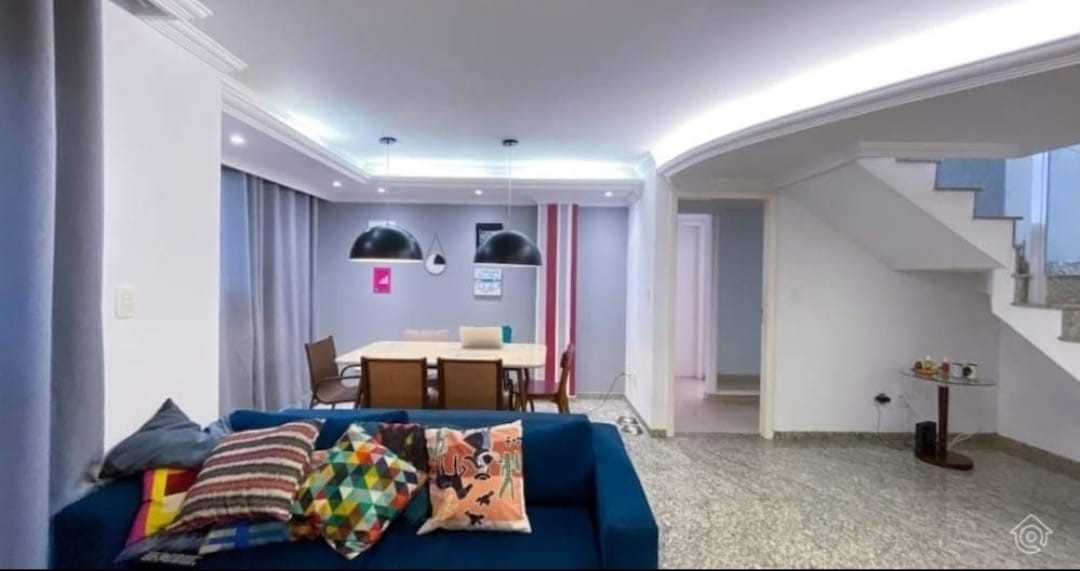 Cobertura para alugar com 4 quartos, 270m² - Foto 1