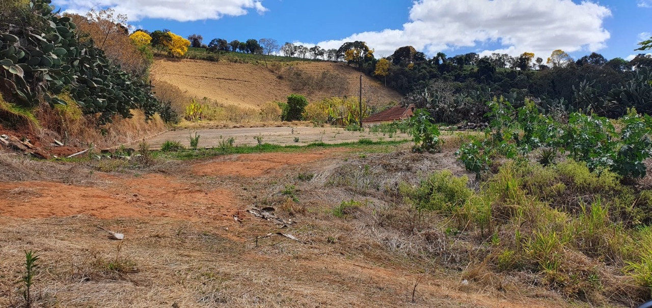 Chácara à venda com 2 quartos, 278300m² - Foto 11