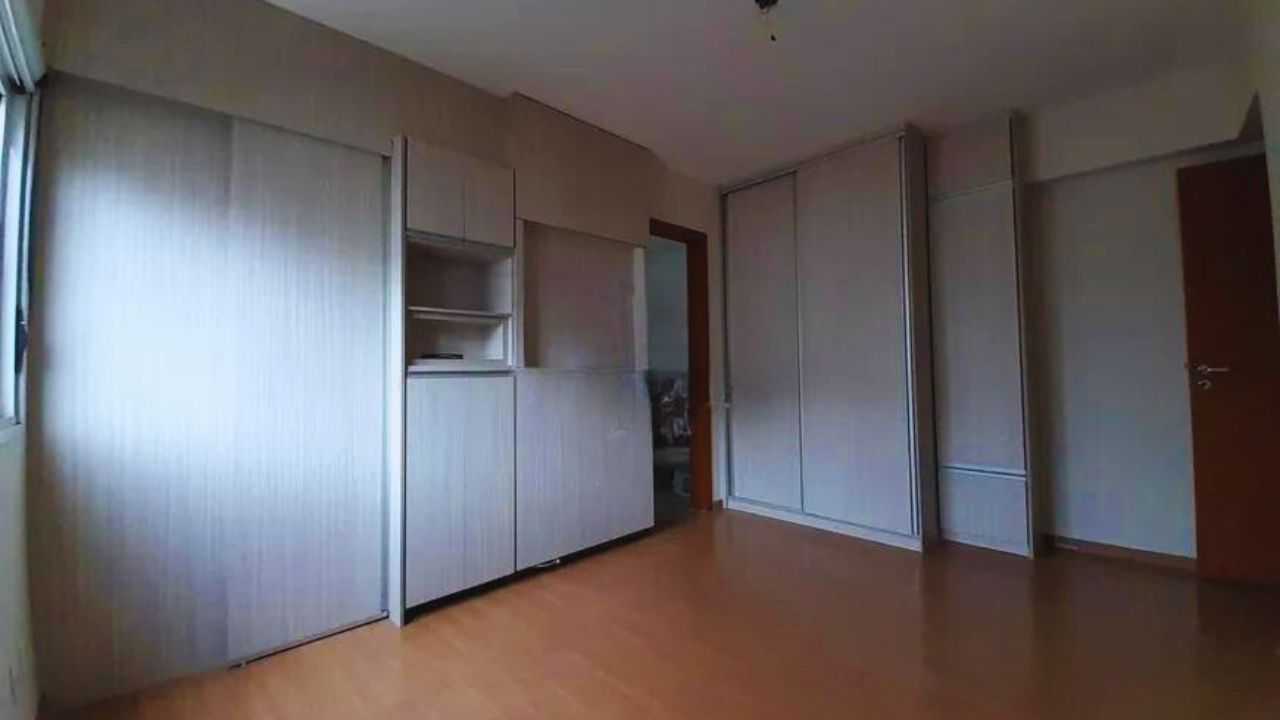 Apartamento à venda com 4 quartos, 128m² - Foto 4