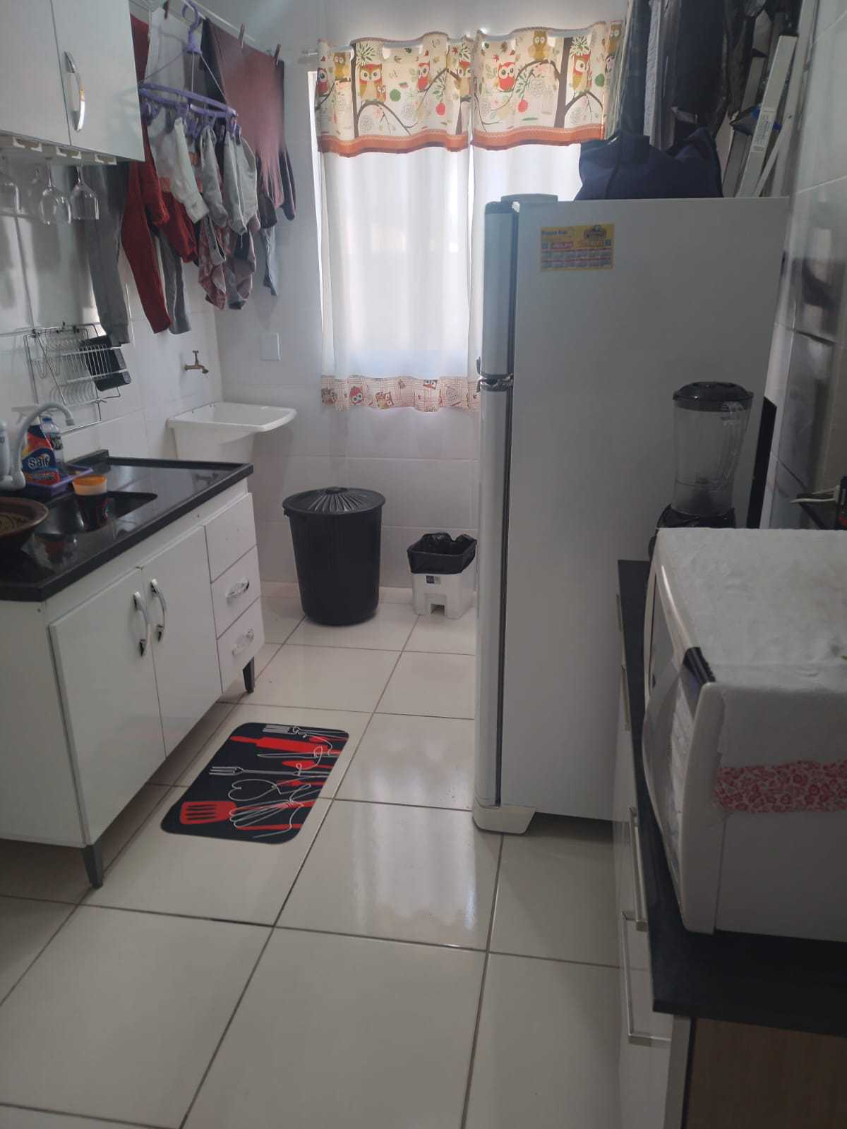 Apartamento à venda com 3 quartos, 69m² - Foto 2