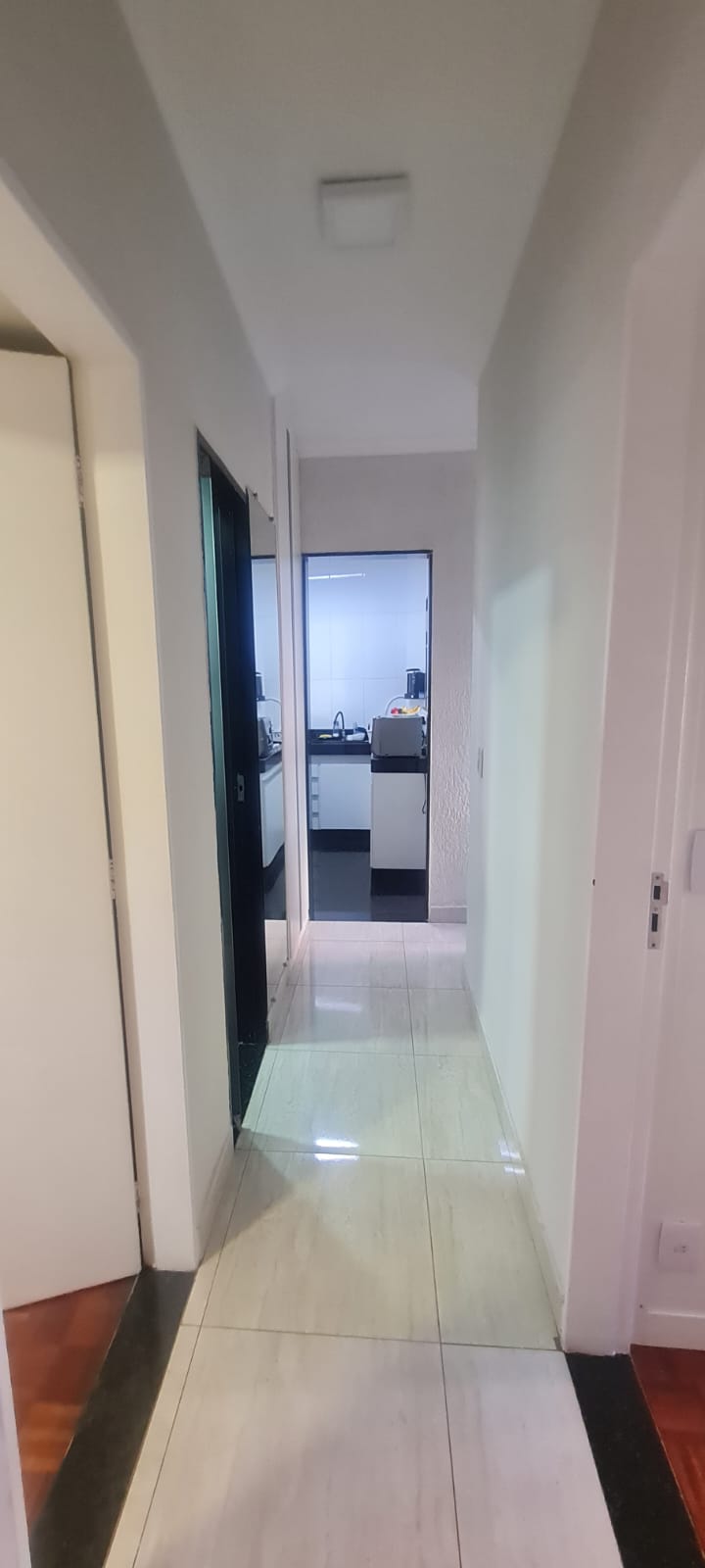 Apartamento à venda com 3 quartos, 75m² - Foto 19