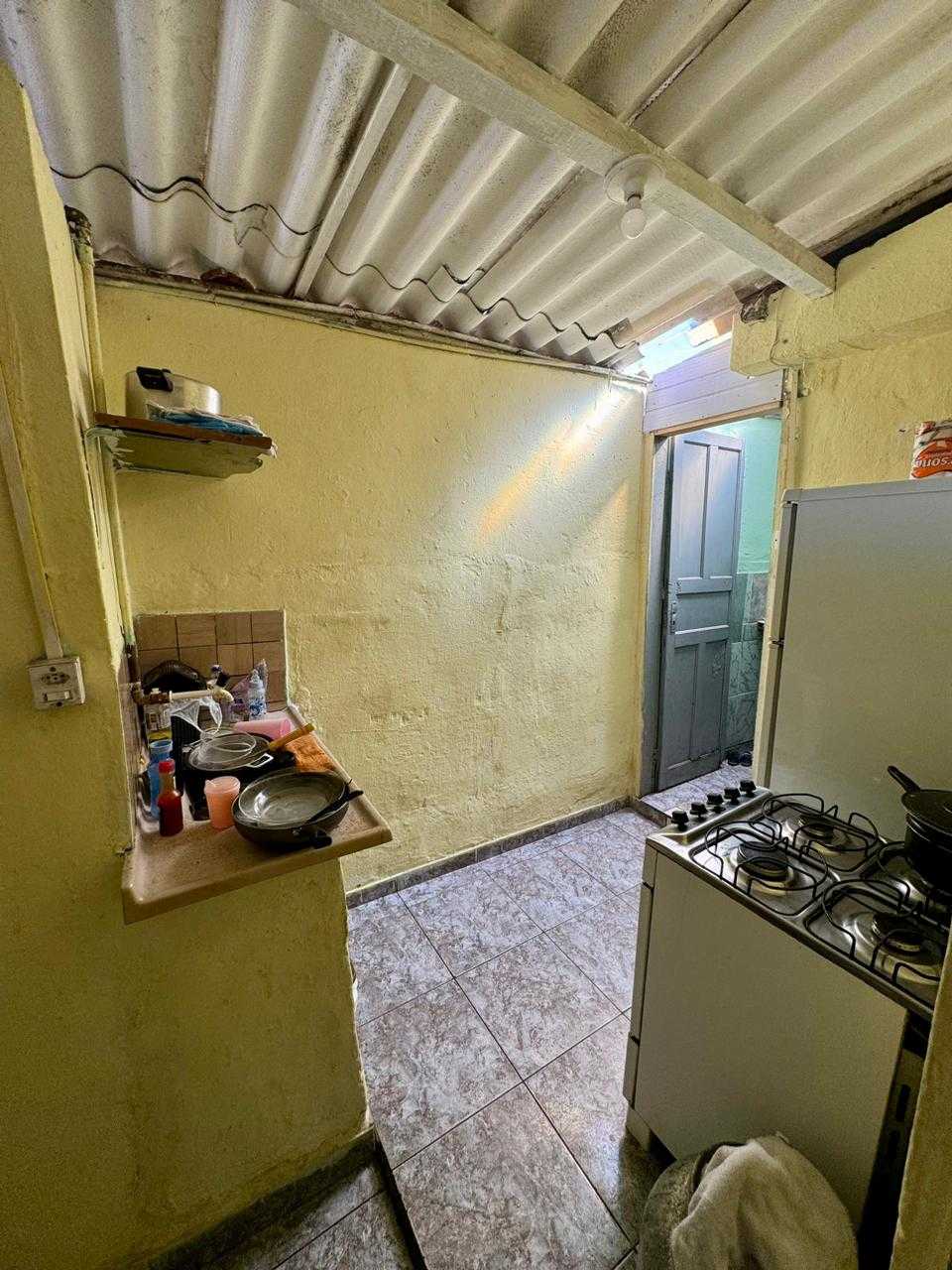 Casa à venda com 14 quartos, 1200m² - Foto 10