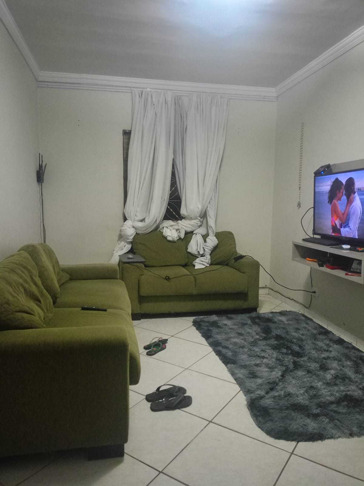 Apartamento à venda com 3 quartos, 24m² - Foto 1