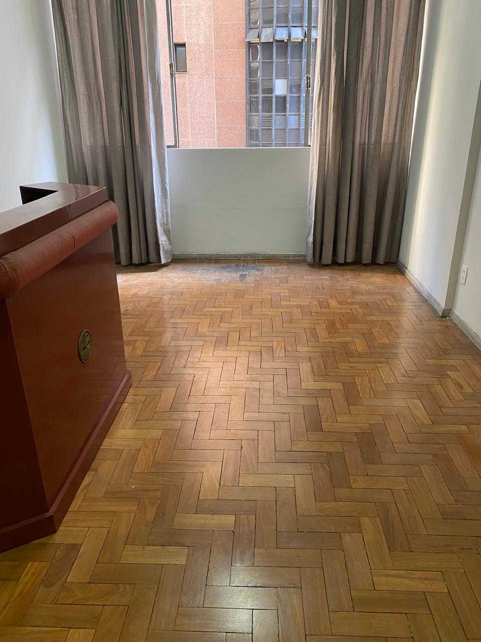 Apartamento à venda com 3 quartos, 100m² - Foto 2