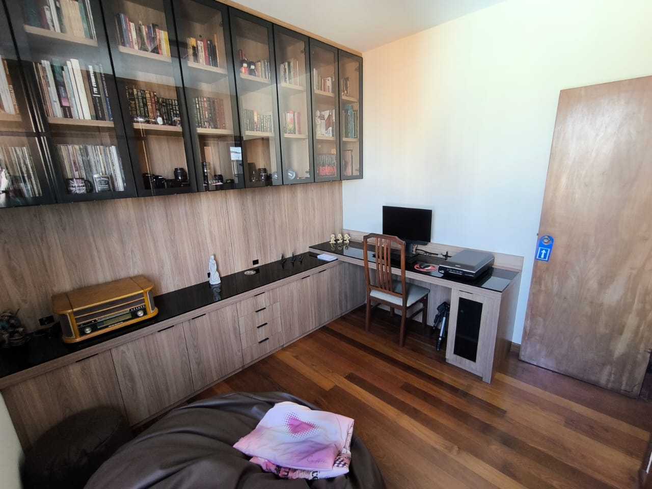 Apartamento à venda com 3 quartos, 93m² - Foto 7