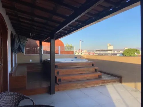 Cobertura à venda com 3 quartos, 189m² - Foto 1